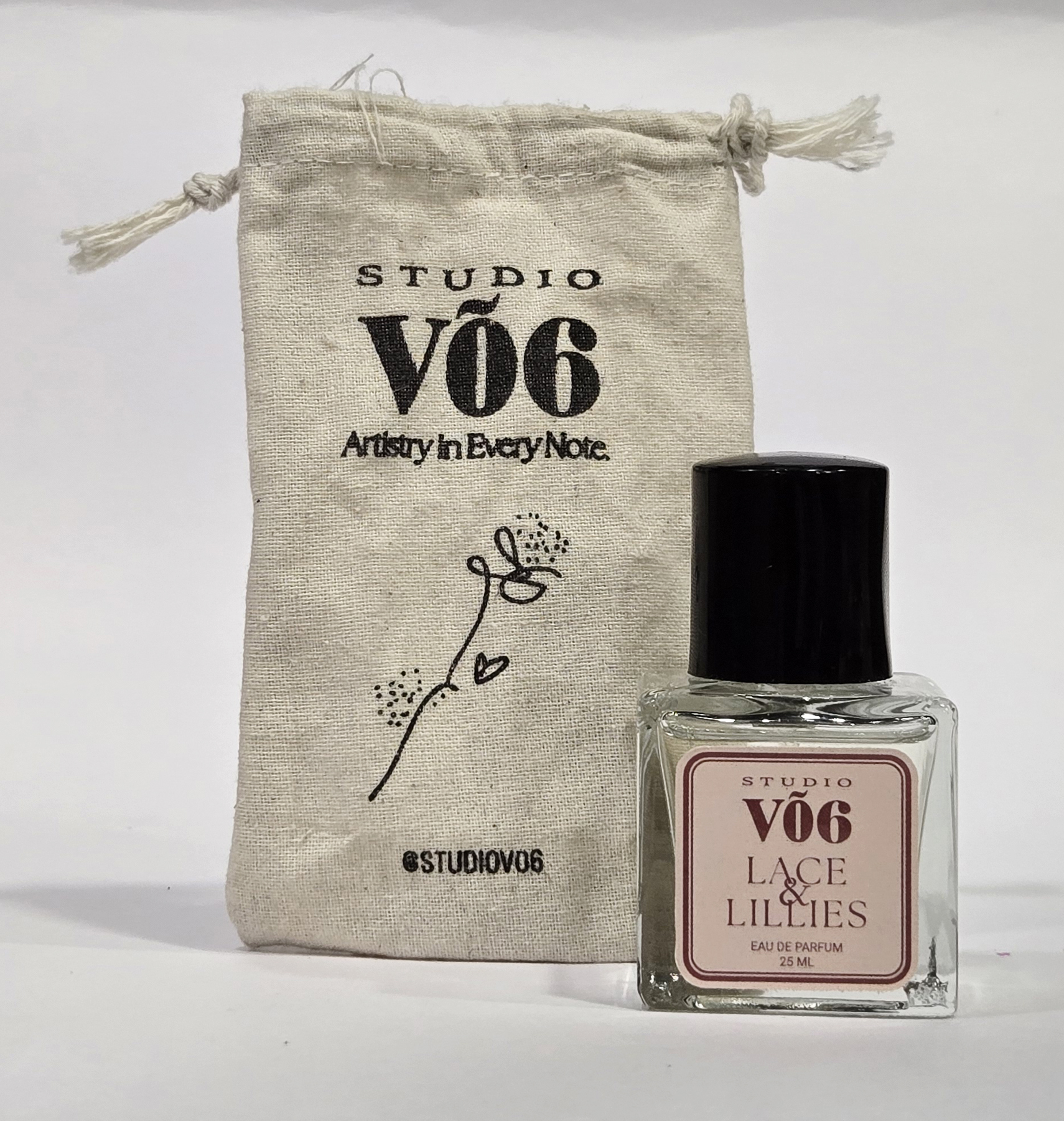 Lace & Lillies - Image 5